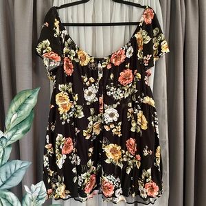 Torrid floral top